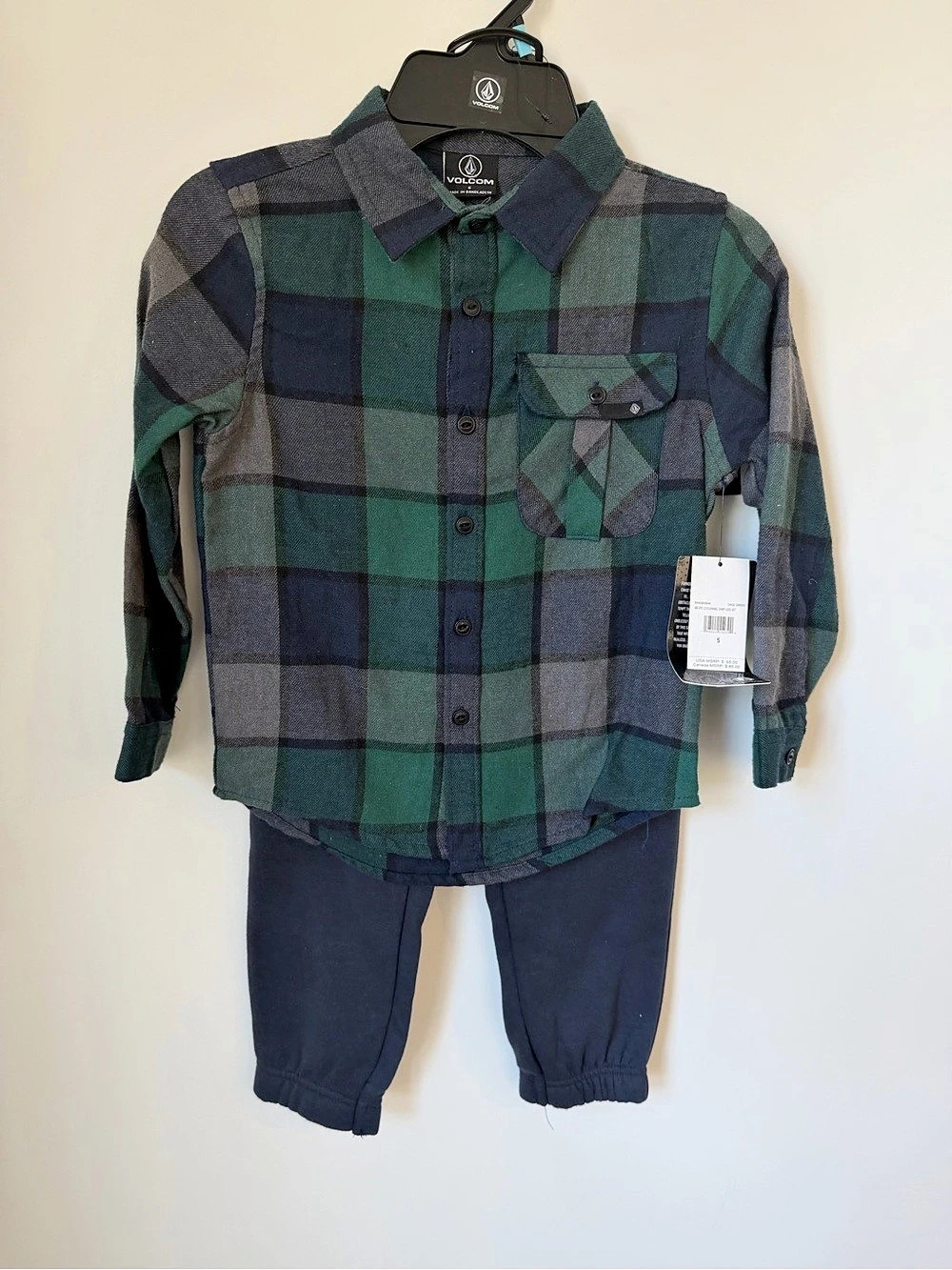 Volcom Sarafina Boys Size 5 Plaid Set NWT